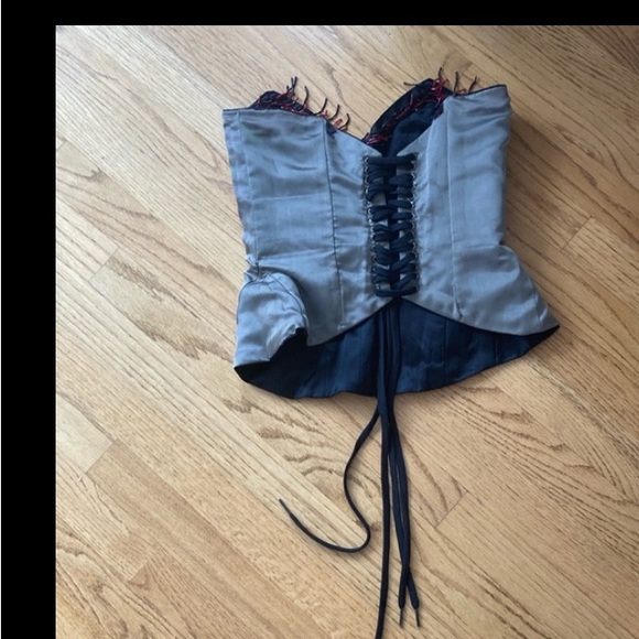 ⭐️Merry Widow Corset - Picture 10 of 16